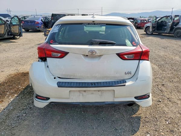 2017 TOYOTA COROLLA