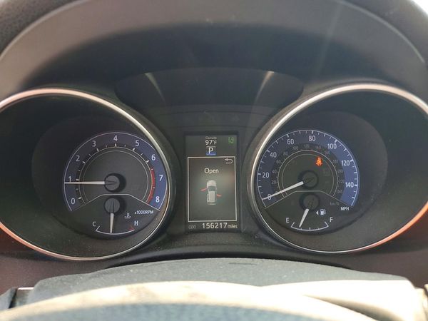 2017 TOYOTA COROLLA