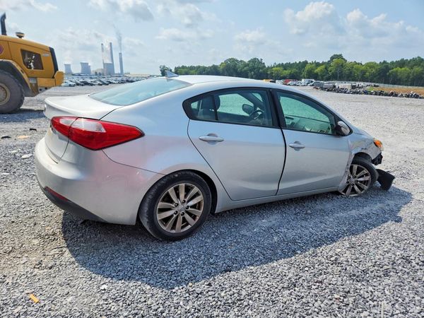2016 KIA FORTE