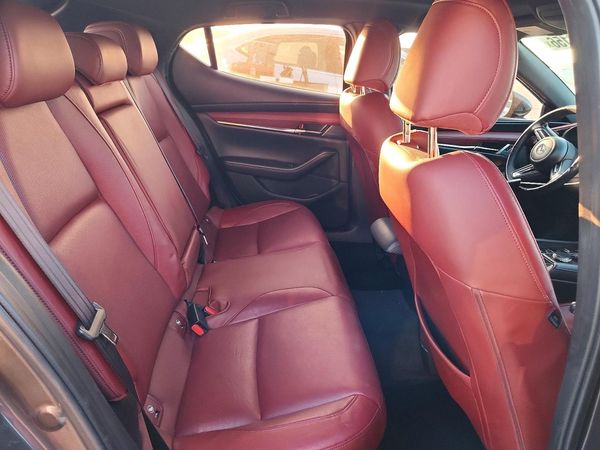 2022 MAZDA 3 Premium Package