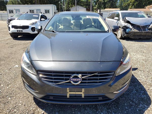 2014 VOLVO S60