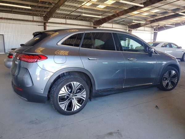 2023 MERCEDES-BENZ EQE SUV