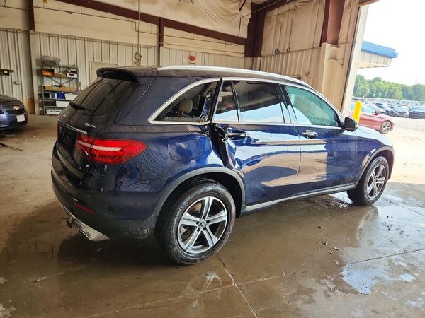 2018 MERCEDES-BENZ GLC