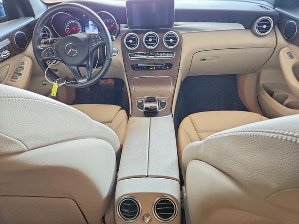 2018 MERCEDES-BENZ GLC