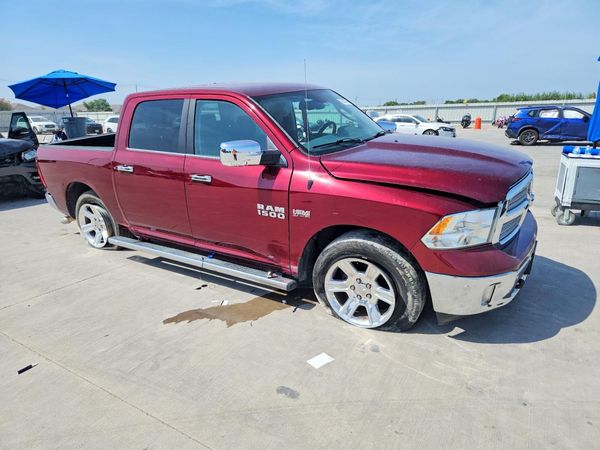 2018 RAM 1500 SLT