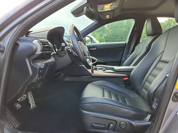 2019 LEXUS IS 300