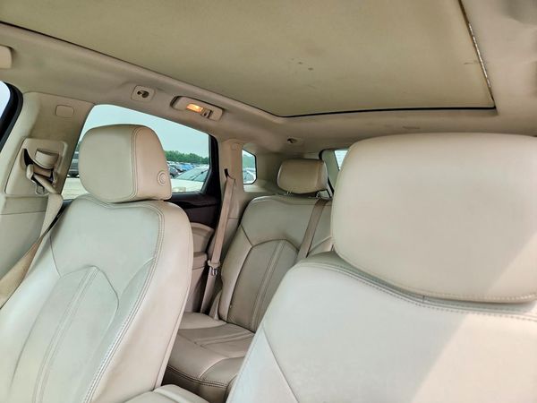 2014 CADILLAC SRX Luxury