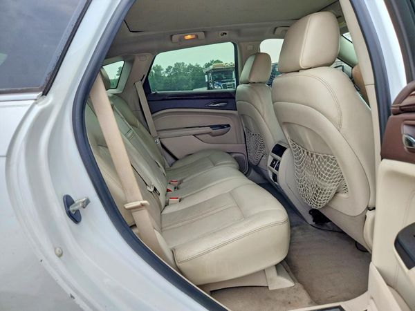 2014 CADILLAC SRX Luxury