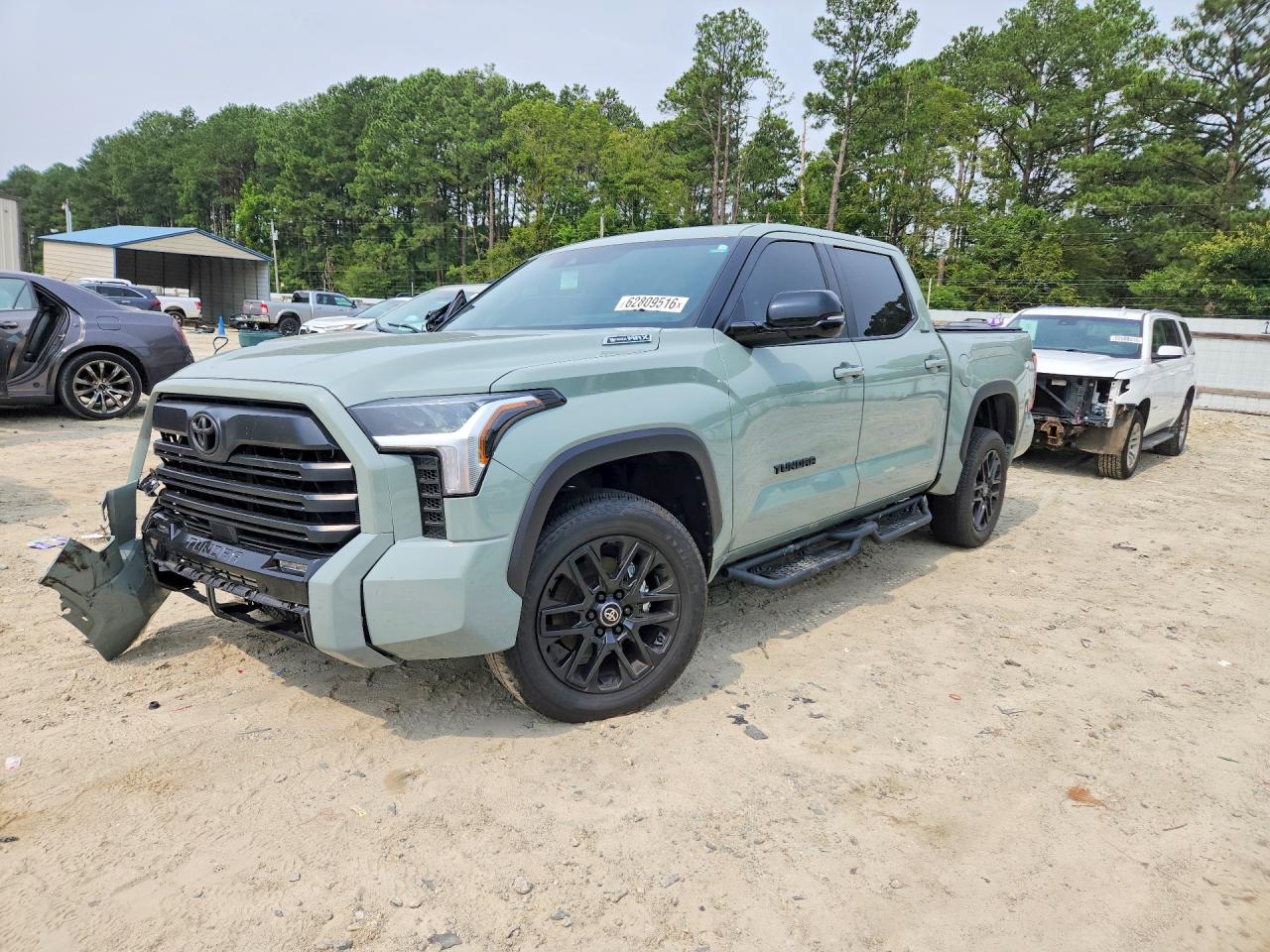 2025 TOYOTA TUNDRA Limited, Platinum