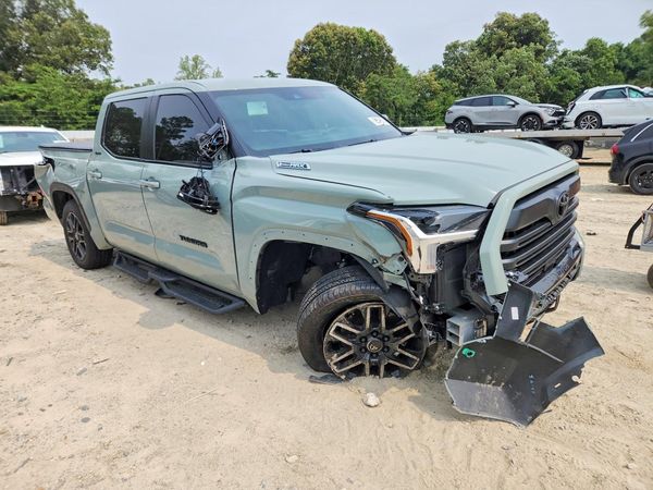 2025 TOYOTA TUNDRA Limited, Platinum