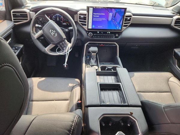 2025 TOYOTA TUNDRA Limited, Platinum