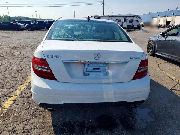 2013 MERCEDES-BENZ C