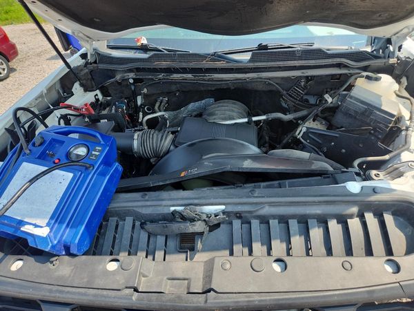 2020 CHEVROLET SILVERADO Work Truck — Engine bay