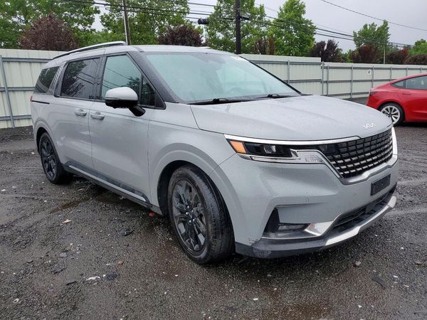 2024 KIA CARNIVAL SX, SX Prestige — Passenger 3/4