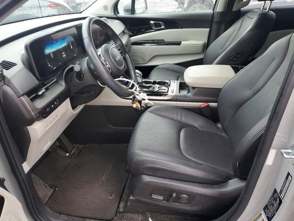 2024 KIA CARNIVAL SX, SX Prestige — DENT