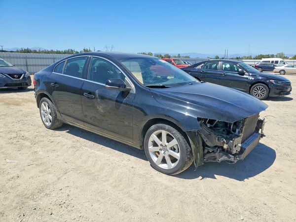 2016 VOLVO S60 SV33 Premier