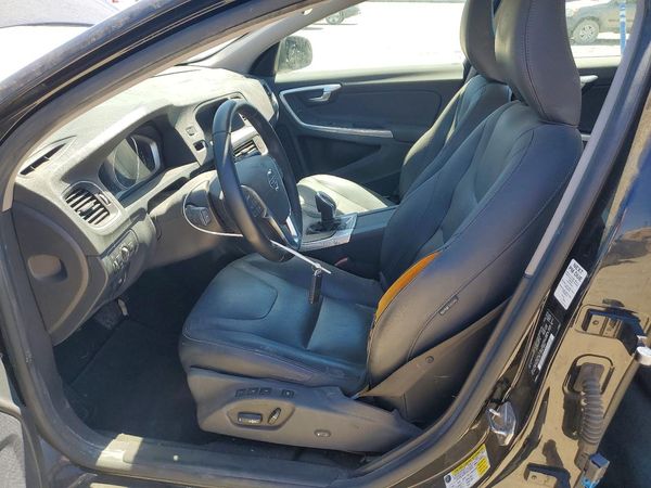 2016 VOLVO S60 SV33 Premier