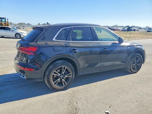 2020 AUDI Q5 E