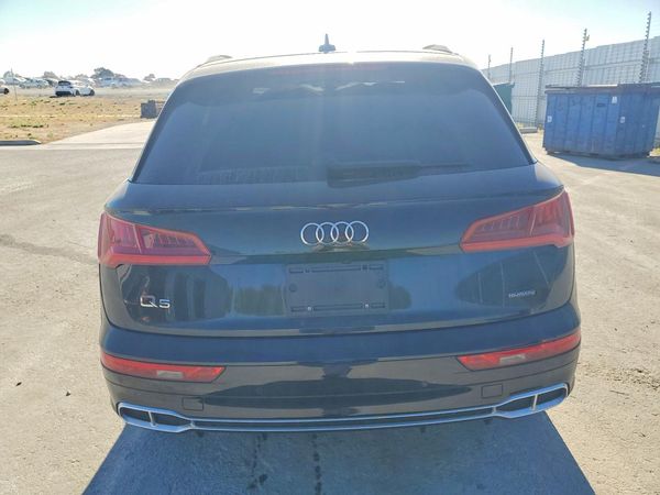 2020 AUDI Q5 E