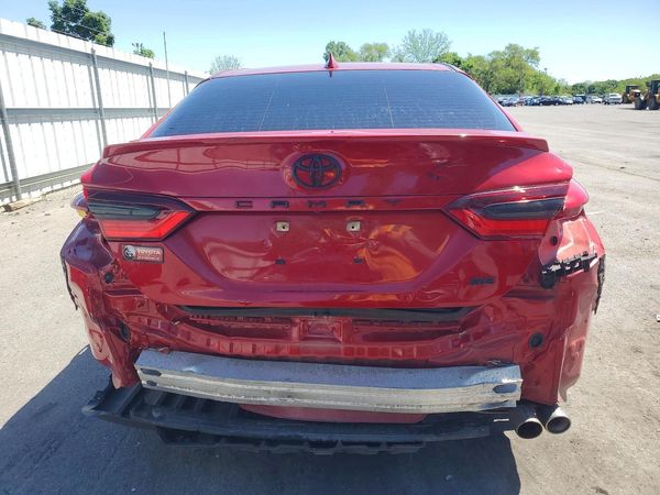 2021 TOYOTA CAMRY