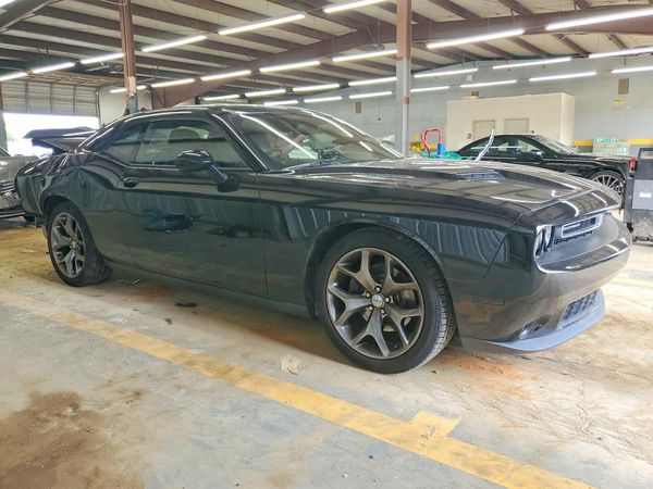 2016 DODGE CHALLENGER SXT