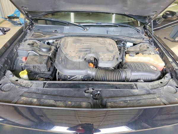 2016 DODGE CHALLENGER SXT