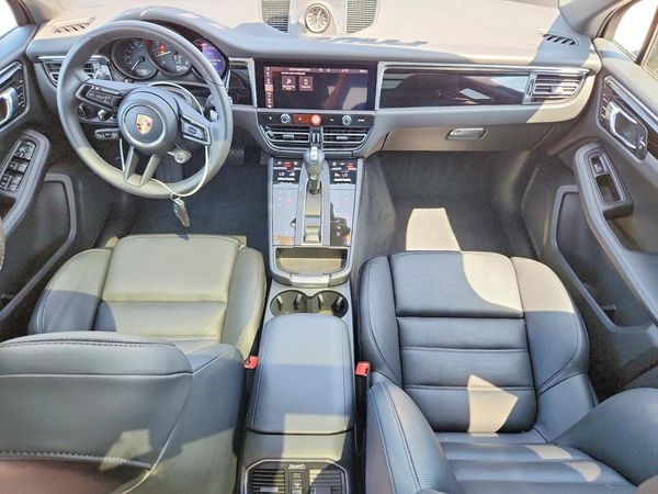2026 PORSCHE MACAN Macan, Macan T