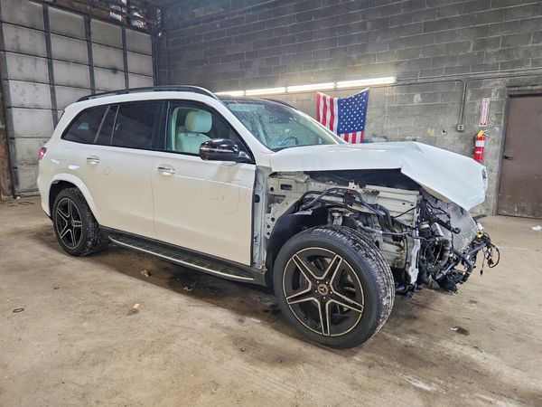 2024 MERCEDES-BENZ GLS
