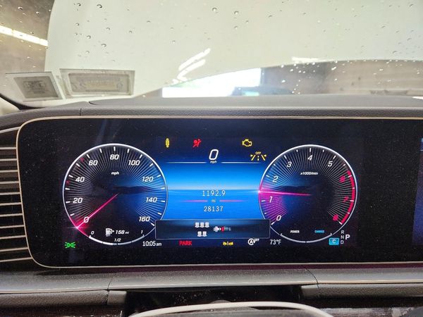 2024 MERCEDES-BENZ GLS