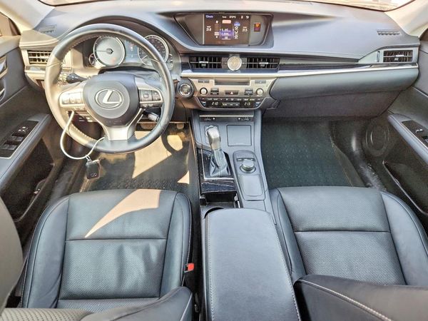 2018 LEXUS ES 350