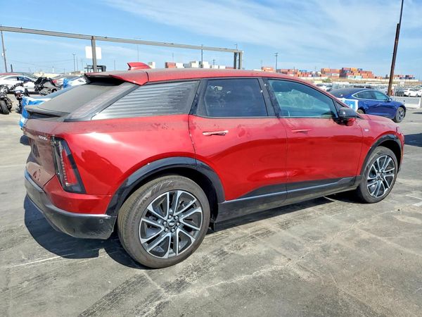 2025 CADILLAC OPTIQ