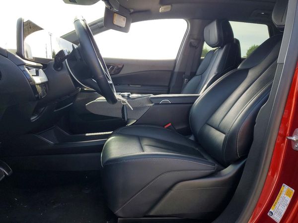 2025 CADILLAC OPTIQ