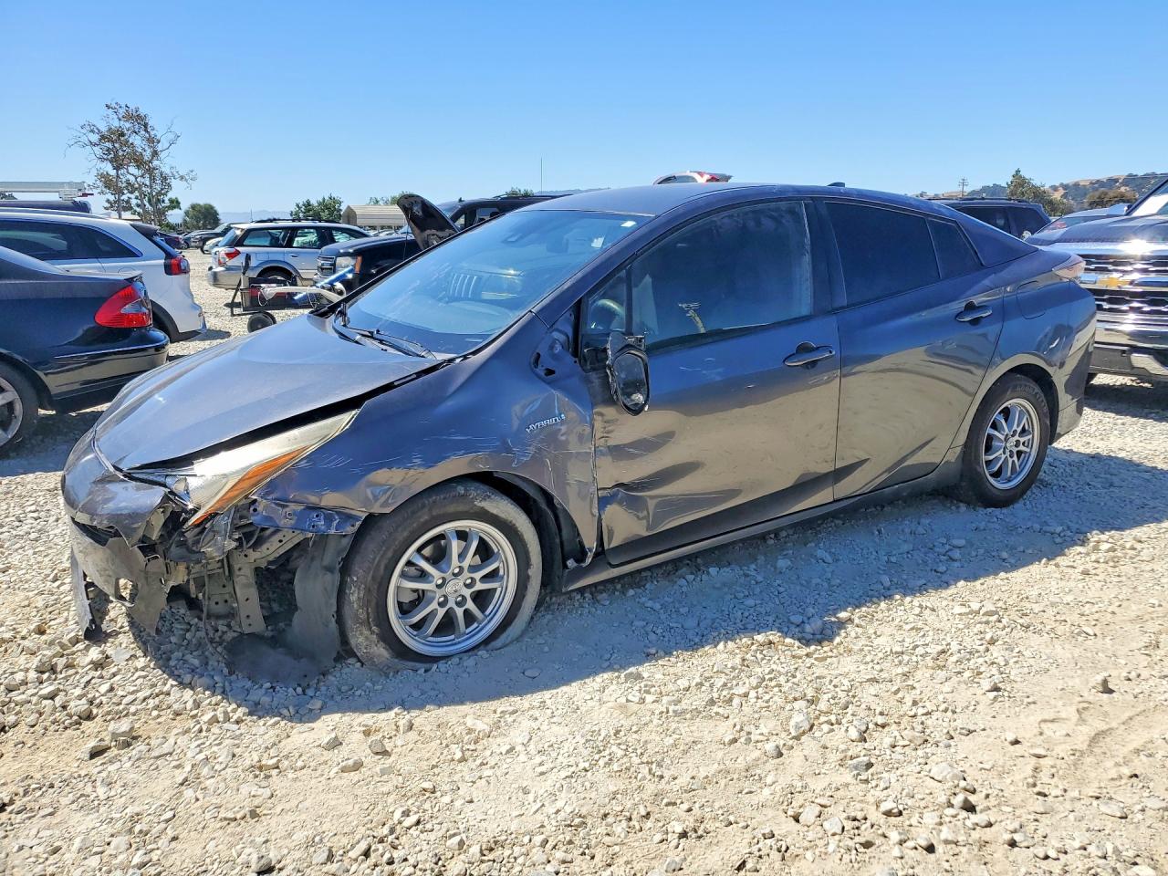 2017 TOYOTA PRIUS