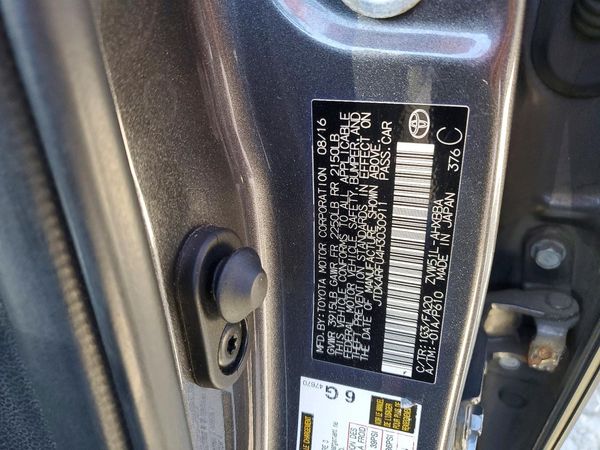 2017 TOYOTA PRIUS