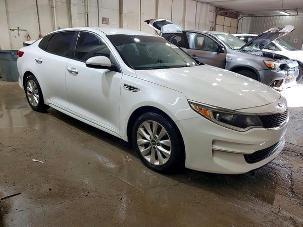 2016 KIA OPTIMA GL