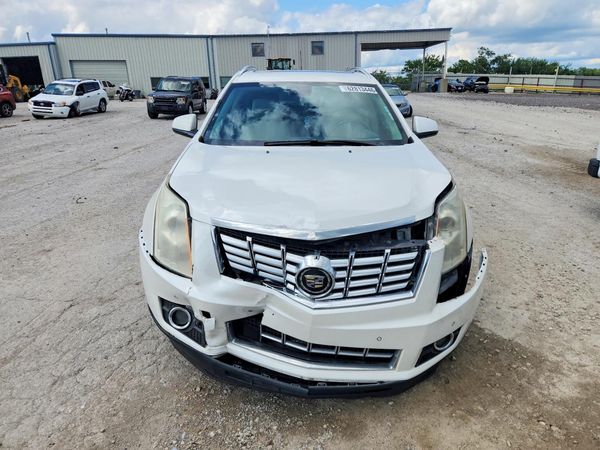 2015 CADILLAC SRX Performance