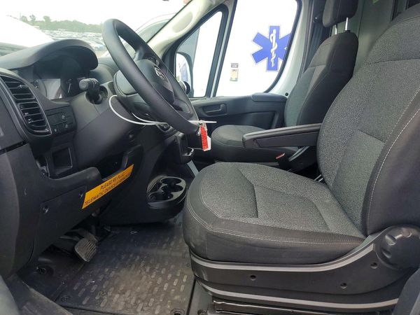 2024 RAM PROMASTER 2500 — DENT