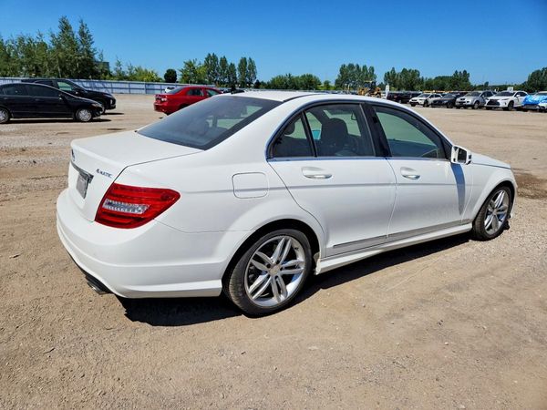 2014 MERCEDES-BENZ C C300 4 MATIC