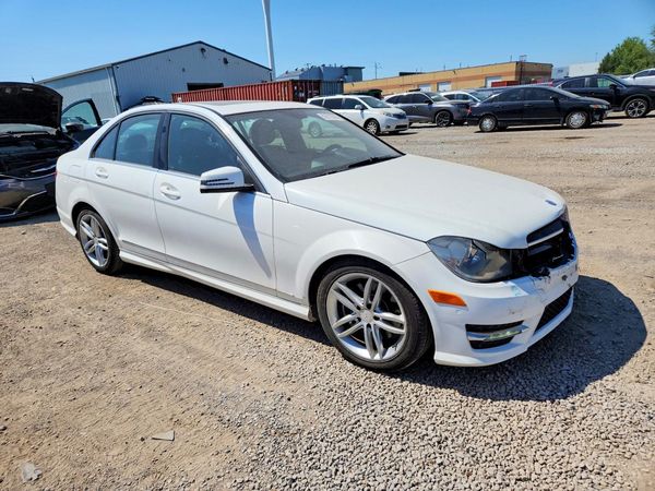 2014 MERCEDES-BENZ C C300 4 MATIC