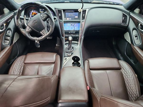 2017 INFINITI Q50