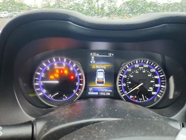 2017 INFINITI Q50