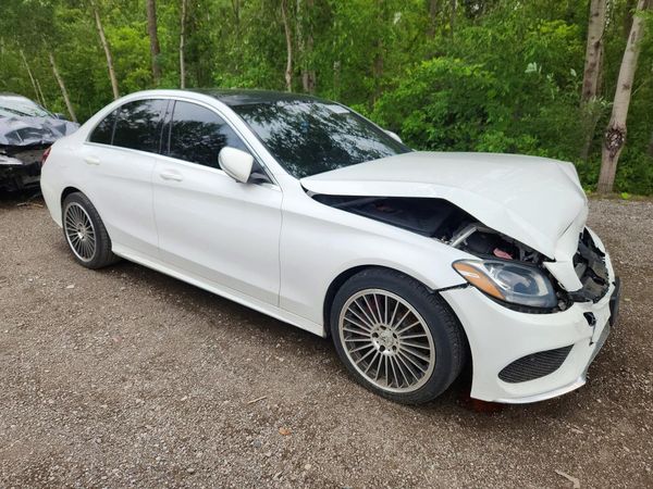 2015 MERCEDES-BENZ C 4-MATIC