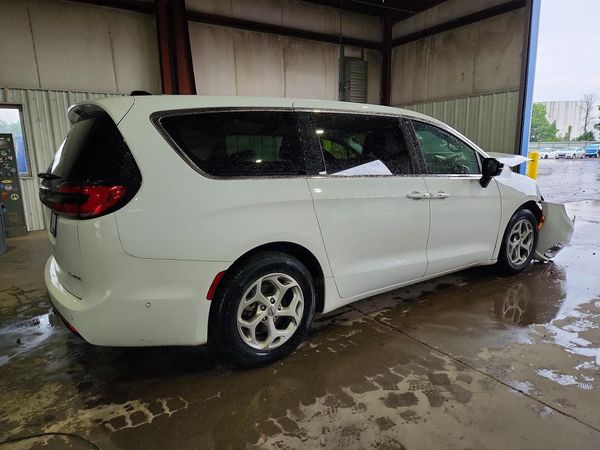 2024 CHRYSLER PACIFICA Limited — PSRA