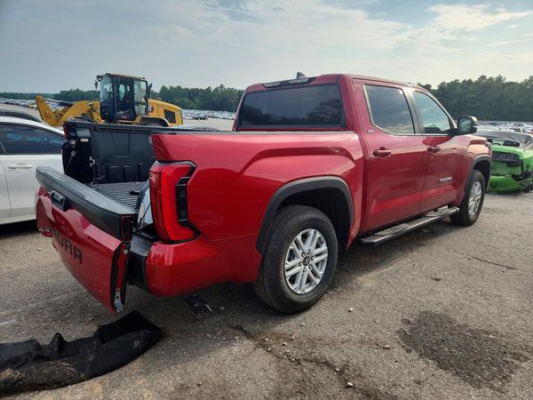 2026 TOYOTA TUNDRA SR5