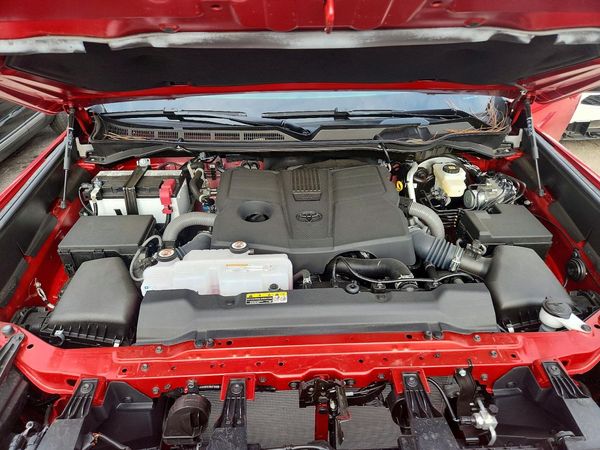 2026 TOYOTA TUNDRA SR5