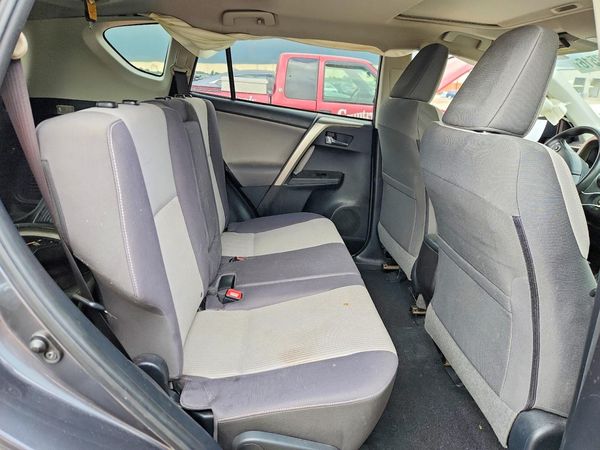 2015 TOYOTA RAV4 XLE (M Grade)