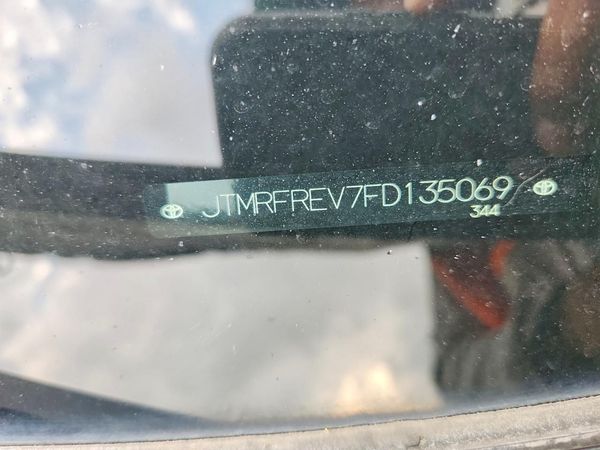2015 TOYOTA RAV4 XLE (M Grade)