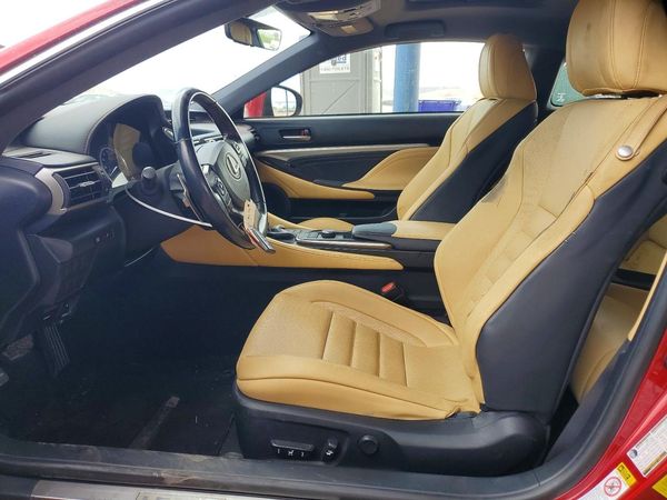 2016 LEXUS RC 200t