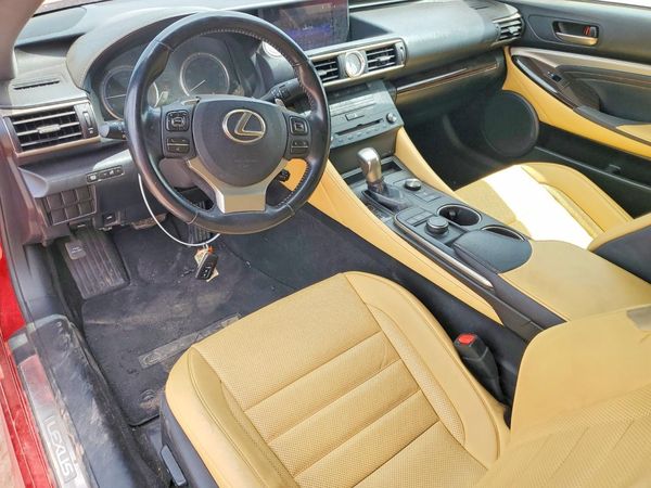 2016 LEXUS RC 200t