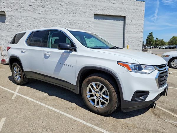 2020 CHEVROLET TRAVERSE LS